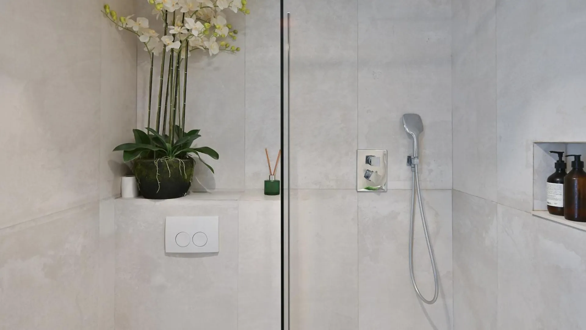 Apartamento Stunning One-Bedroom, Marais - Place Des Vosges Paris França